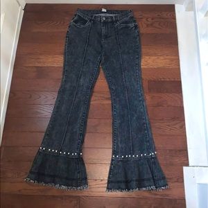 Venus Black pear jeans